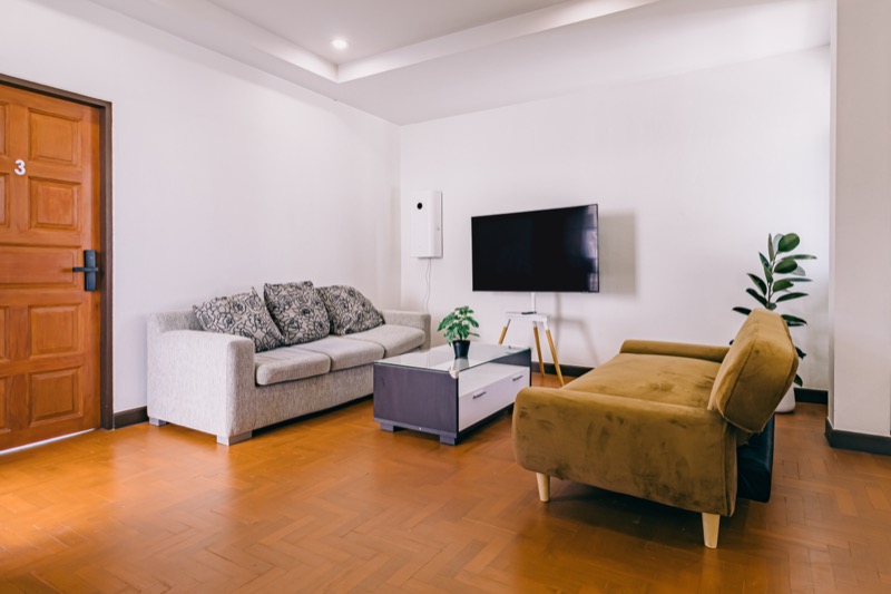 Living Area 2